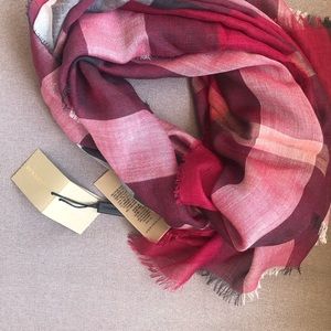 Brand new Burberry scarf with tags